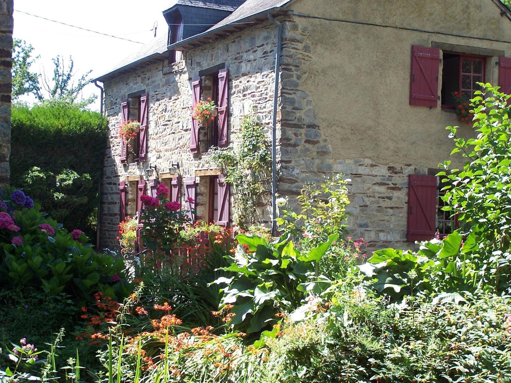Le Moulin Du Bignon Bed & Breakfast Lassy Dış mekan fotoğraf