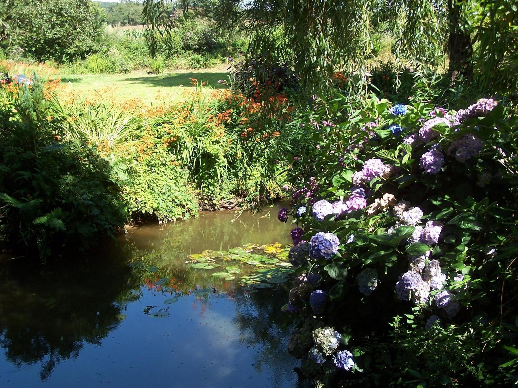 Le Moulin Du Bignon Bed & Breakfast Lassy Dış mekan fotoğraf