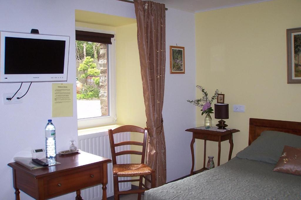 Le Moulin Du Bignon Bed & Breakfast Lassy Oda fotoğraf
